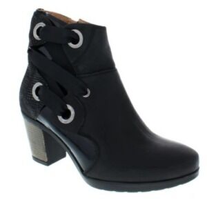 PORTOFINO Leather Lace Up Ankle Booties 41.